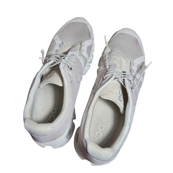 ON Running White Sneakers - Picture 6 of 8